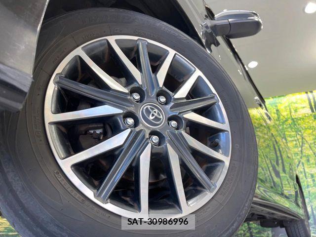 Toyota VOXY 2015-09 8458745-12