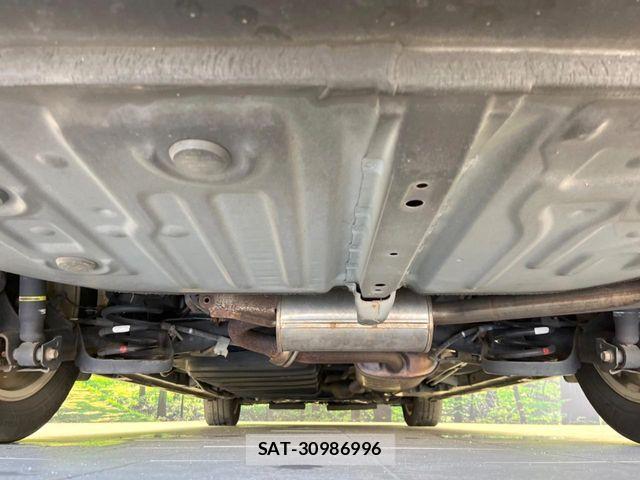 Toyota VOXY 2015-09 8458745-17