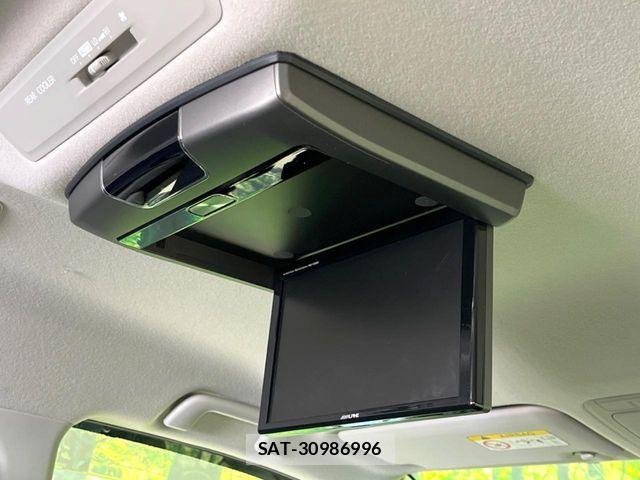 Toyota VOXY 2015-09 8458745-3
