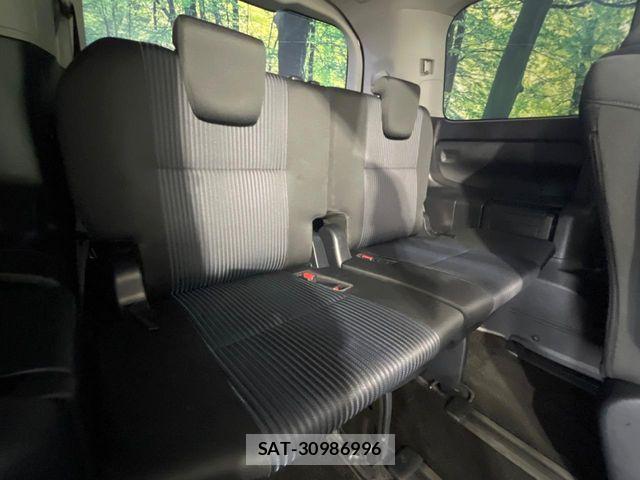 Toyota VOXY 2015-09 8458745-8