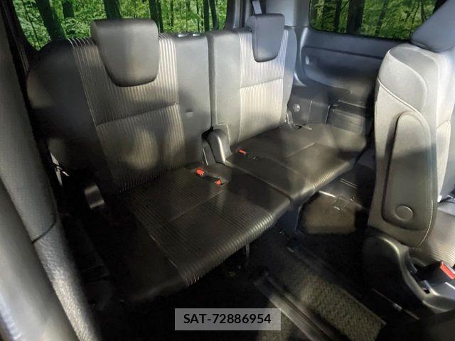 Toyota VOXY 2019-08 8458740-9