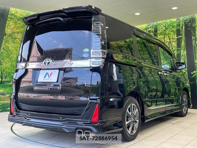 Toyota VOXY 2019-08 8458740-17