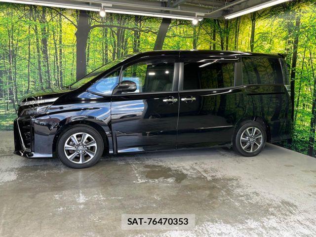 Toyota VOXY 2019-09 8458741-15