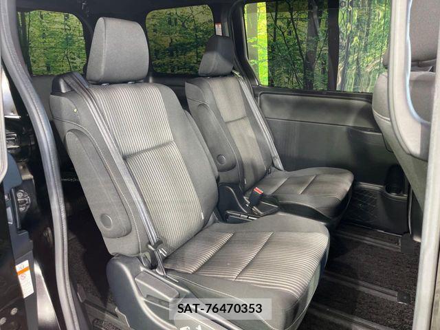 Toyota VOXY 2019-09 8458741-8