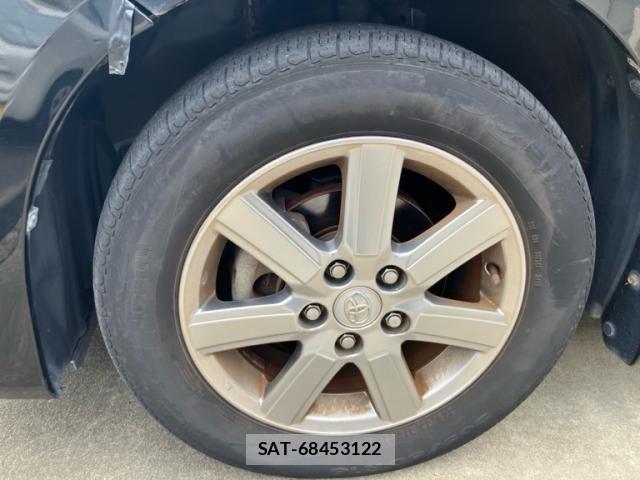 Toyota VOXY 2009-12 8458747-2