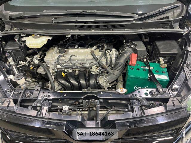 Toyota VOXY 2019-11 8458737-17