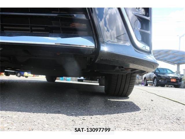 Toyota VOXY 2021-06 8486252-10