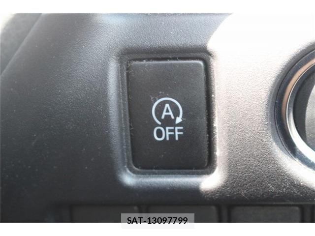 Toyota VOXY 2021-06 8486252-16