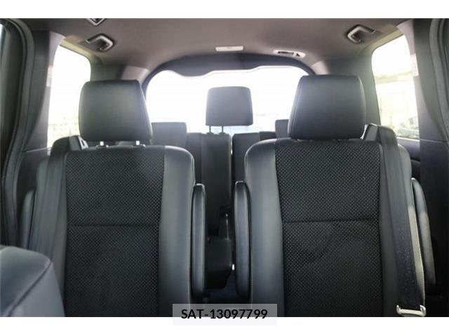 Toyota VOXY 2021-06 8486252-20