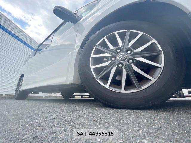 Toyota VOXY 2014-07 8486253-14