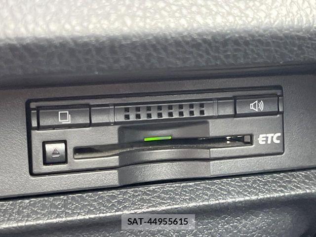 Toyota VOXY 2014-07 8486253-5