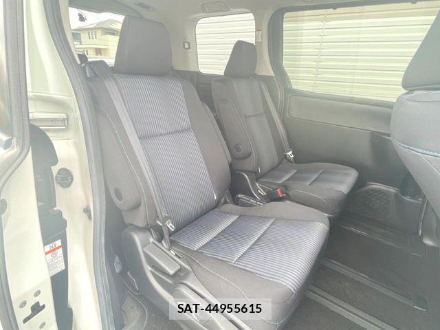 Toyota VOXY 2014-07 8486253-8