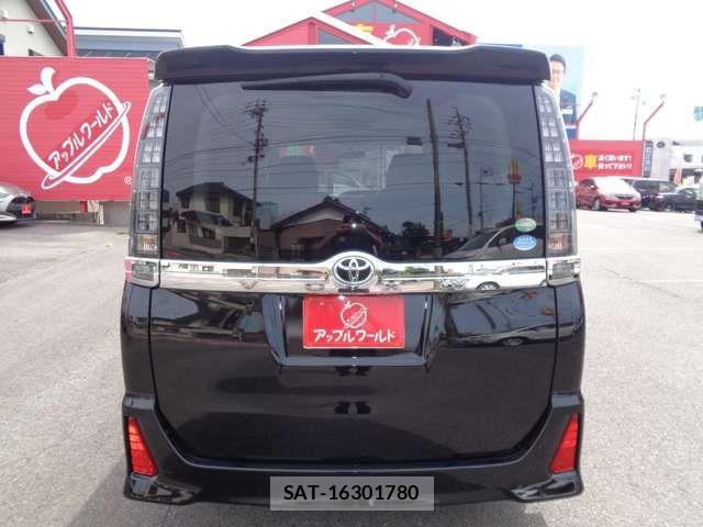 Toyota VOXY 2015-09 8486254-9