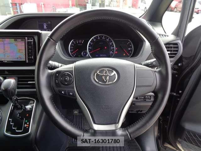 Toyota VOXY 2015-09 8486254-19