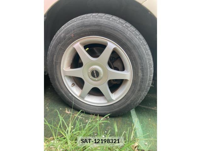 Toyota VOXY 2010-04 8528147-11