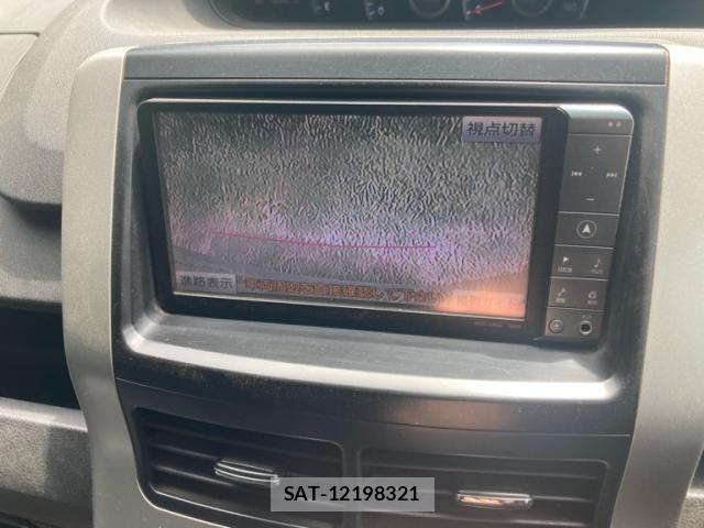 Toyota VOXY 2010-04 8528147-21