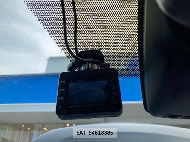 Toyota VOXY 2016-03 8528146-28