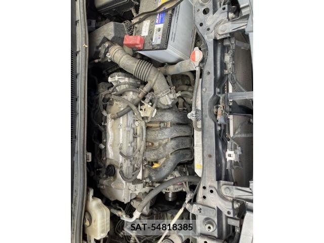 Toyota VOXY 2016-03 8528146-29