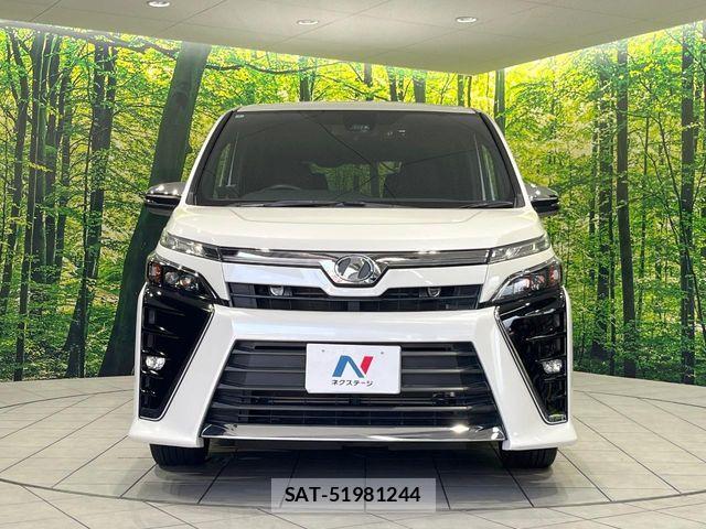 Toyota VOXY 2018-01 8528115-13