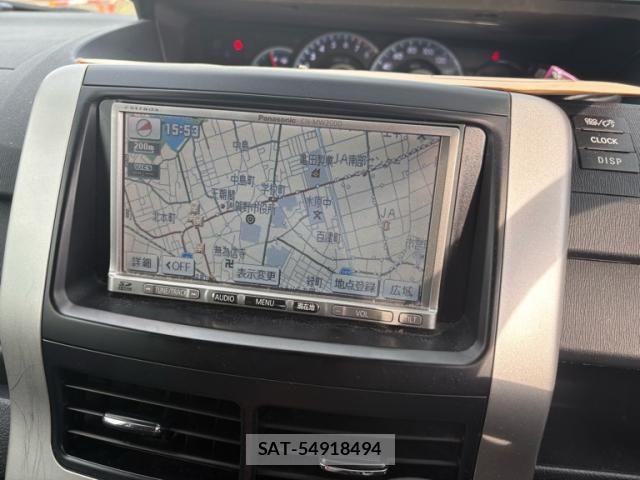 Toyota VOXY 2011-09 8528148-20