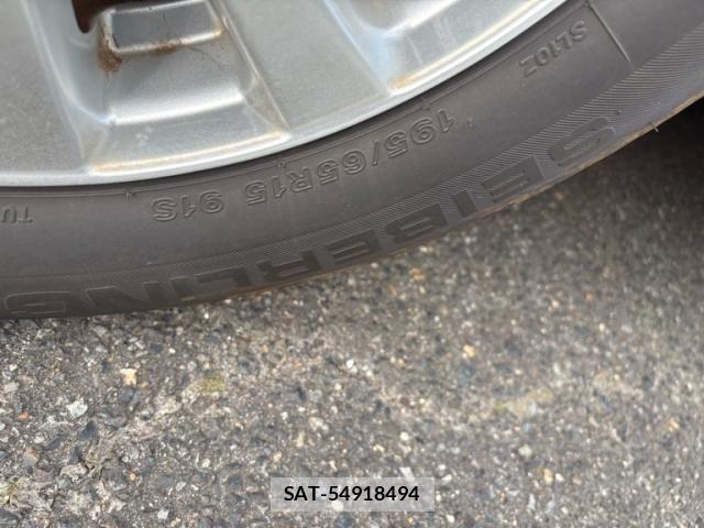Toyota VOXY 2011-09 8528148-7