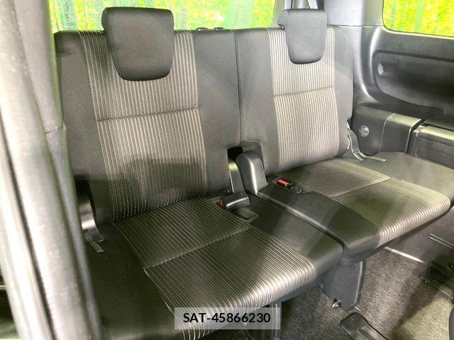 Toyota VOXY 2018-09 8528130-9