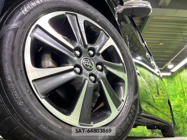 Toyota VOXY 2018-04 8528116-13