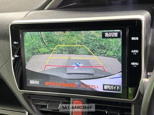 Toyota VOXY 2018-04 8528116-4