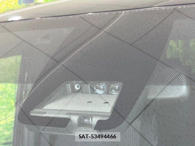 Toyota VOXY 2020-07 8528117-3