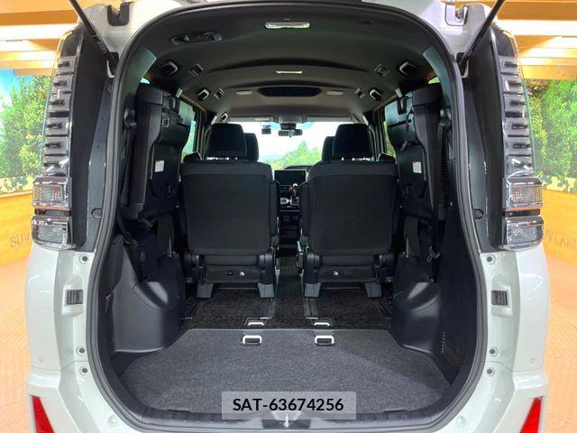 Toyota VOXY 2019-12 8528112-12