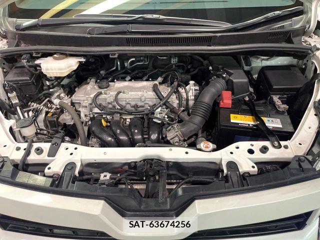 Toyota VOXY 2019-12 8528112-17