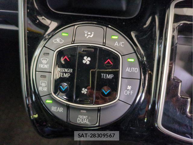 Toyota VOXY 2017-12 8528139-11