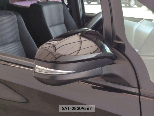 Toyota VOXY 2017-12 8528139-22