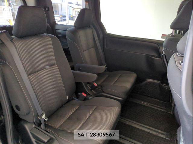 Toyota VOXY 2017-12 8528139-27