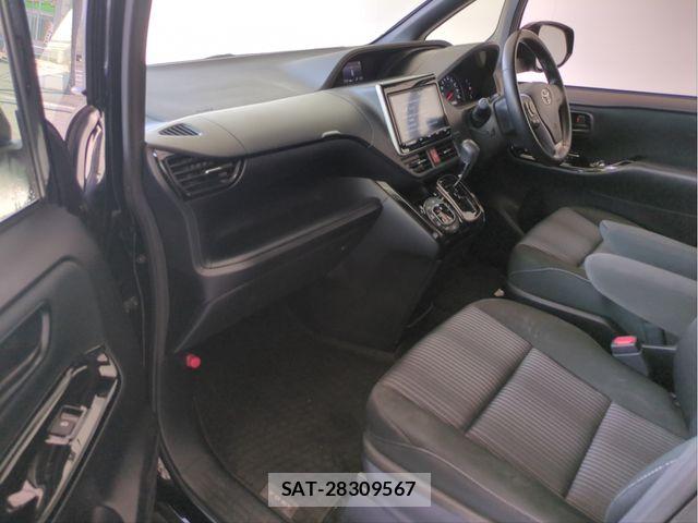 Toyota VOXY 2017-12 8528139-2