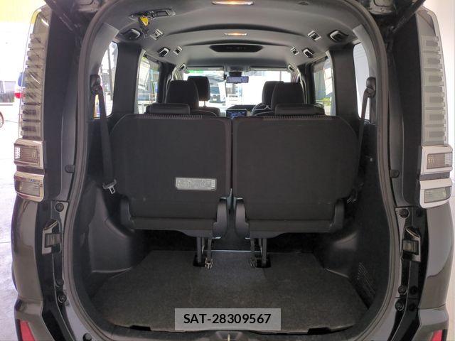 Toyota VOXY 2017-12 8528139-6