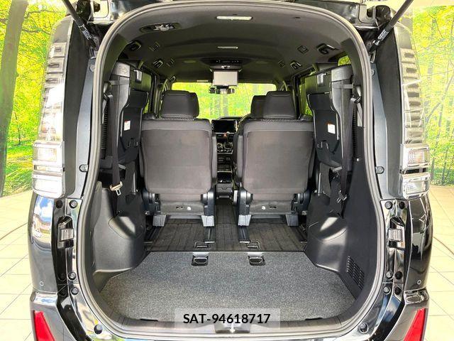 Toyota VOXY 2019-07 8528121-9