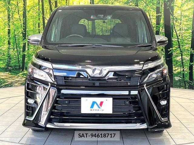 Toyota VOXY 2019-07 8528121-13