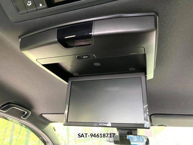 Toyota VOXY 2019-07 8528121-2