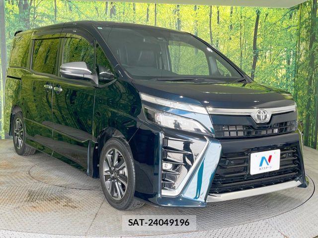 Toyota VOXY 2021-07 8528111-16