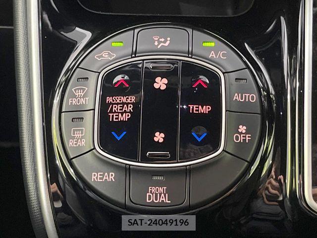 Toyota VOXY 2021-07 8528111-5