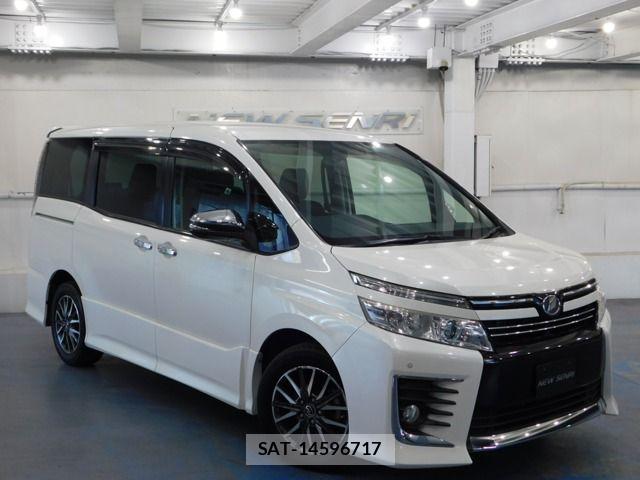 Toyota VOXY 2015-11 8528138-0