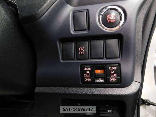 Toyota VOXY 2015-11 8528138-14