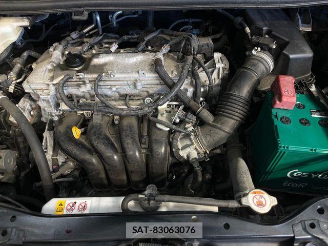 Toyota VOXY 2018-09 8528119-17