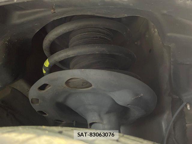 Toyota VOXY 2018-09 8528119-19