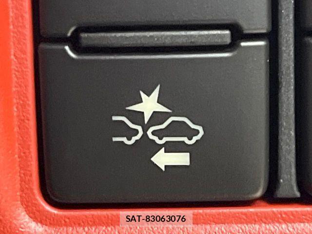 Toyota VOXY 2018-09 8528119-5