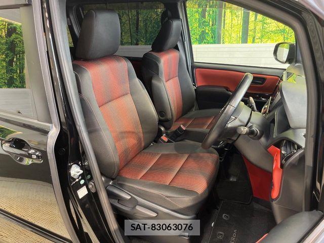 Toyota VOXY 2018-09 8528119-7