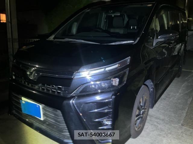 Toyota VOXY 2018-07 8528141-1
