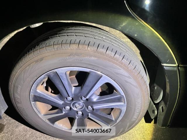 Toyota VOXY 2018-07 8528141-7