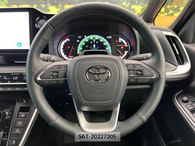 Toyota VOXY 2024-11 8528092-13